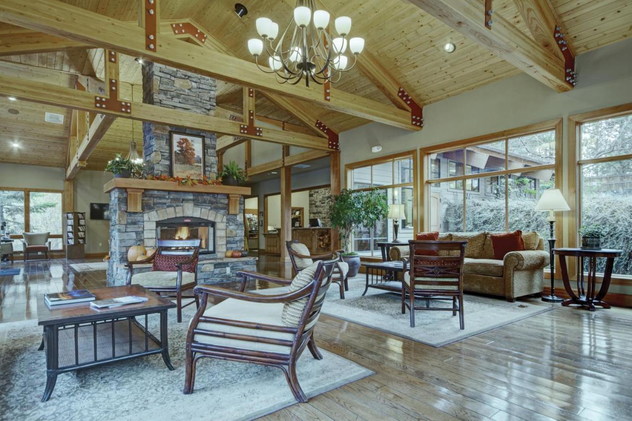 Seventh Mountain Resort Deschutes River Woods Exterior photo