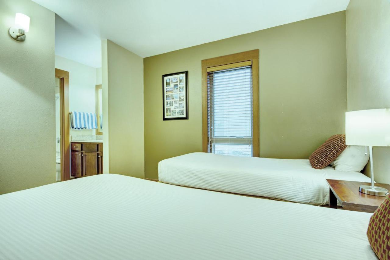 Seventh Mountain Resort Deschutes River Woods Exterior photo