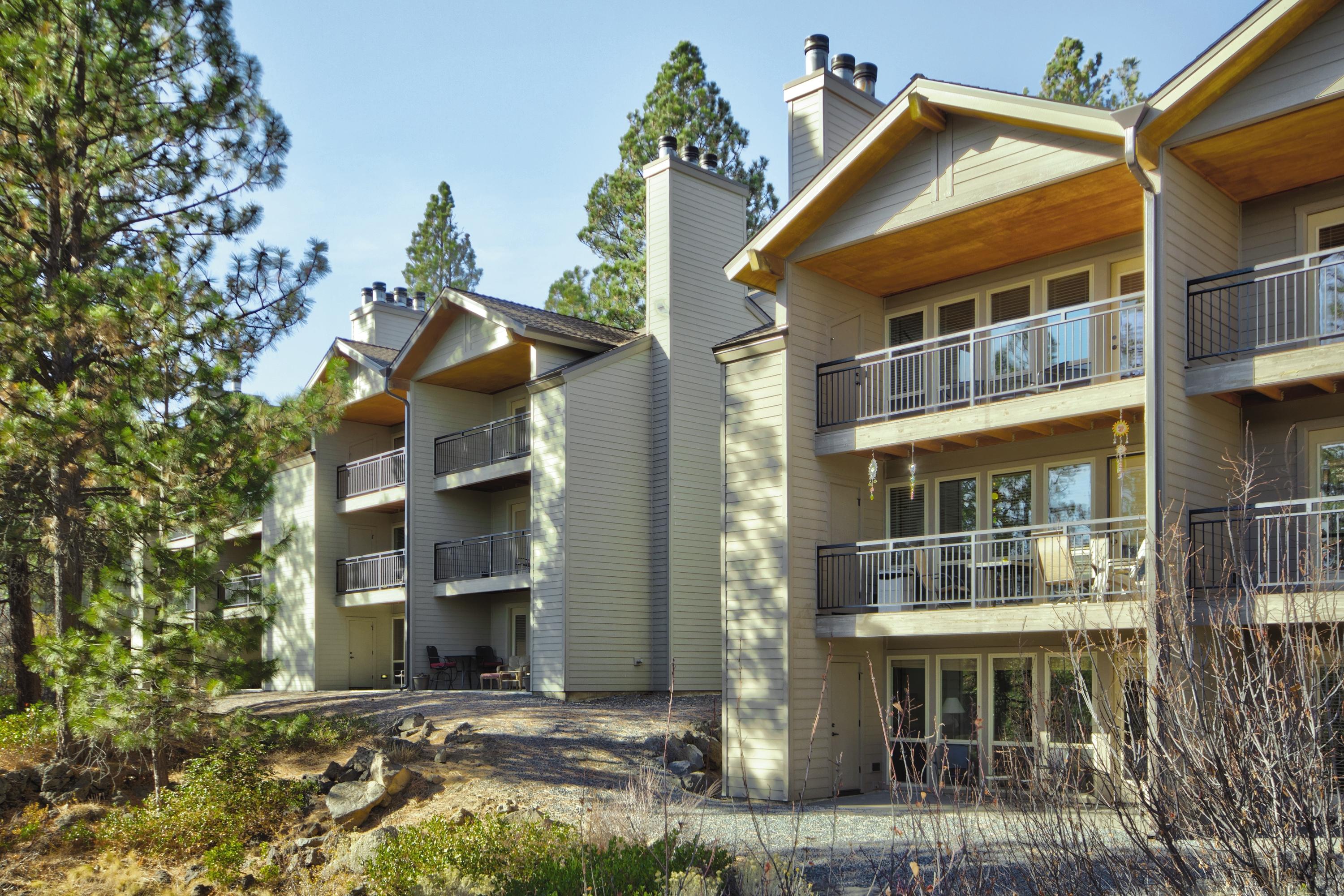 Seventh Mountain Resort Deschutes River Woods Exterior photo