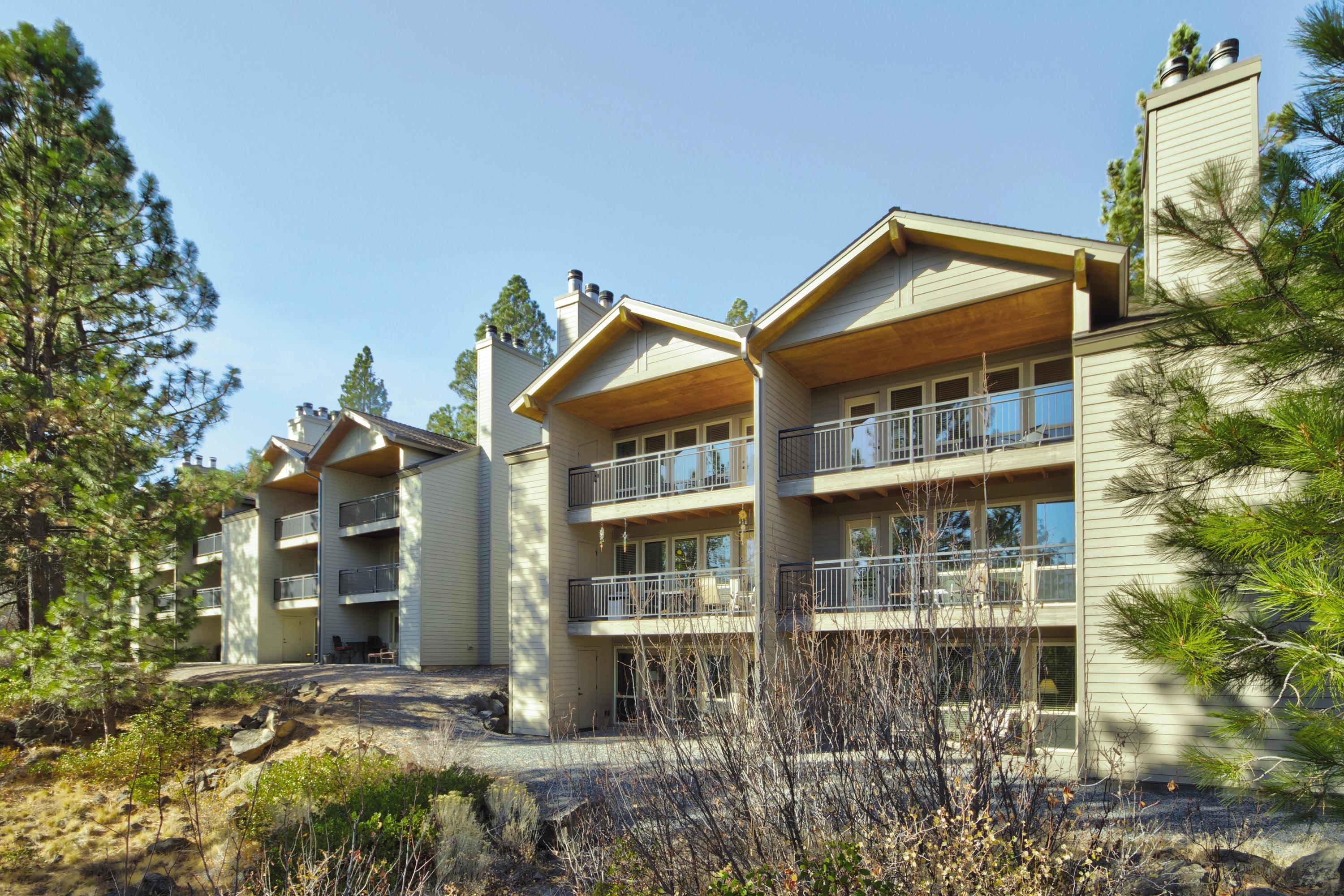 Seventh Mountain Resort Deschutes River Woods Exterior photo