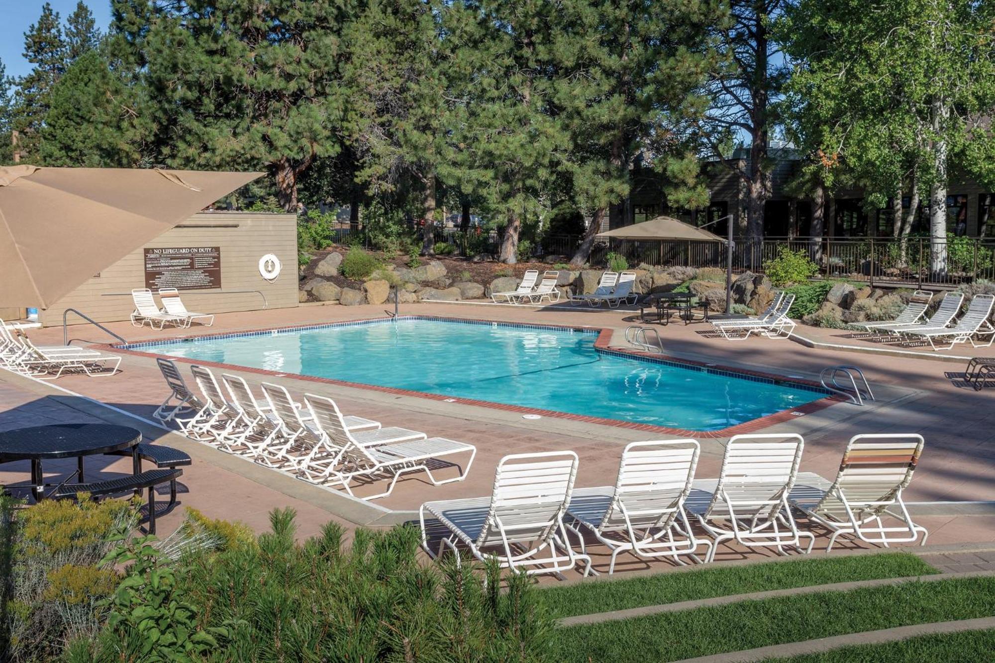 Seventh Mountain Resort Deschutes River Woods Exterior photo